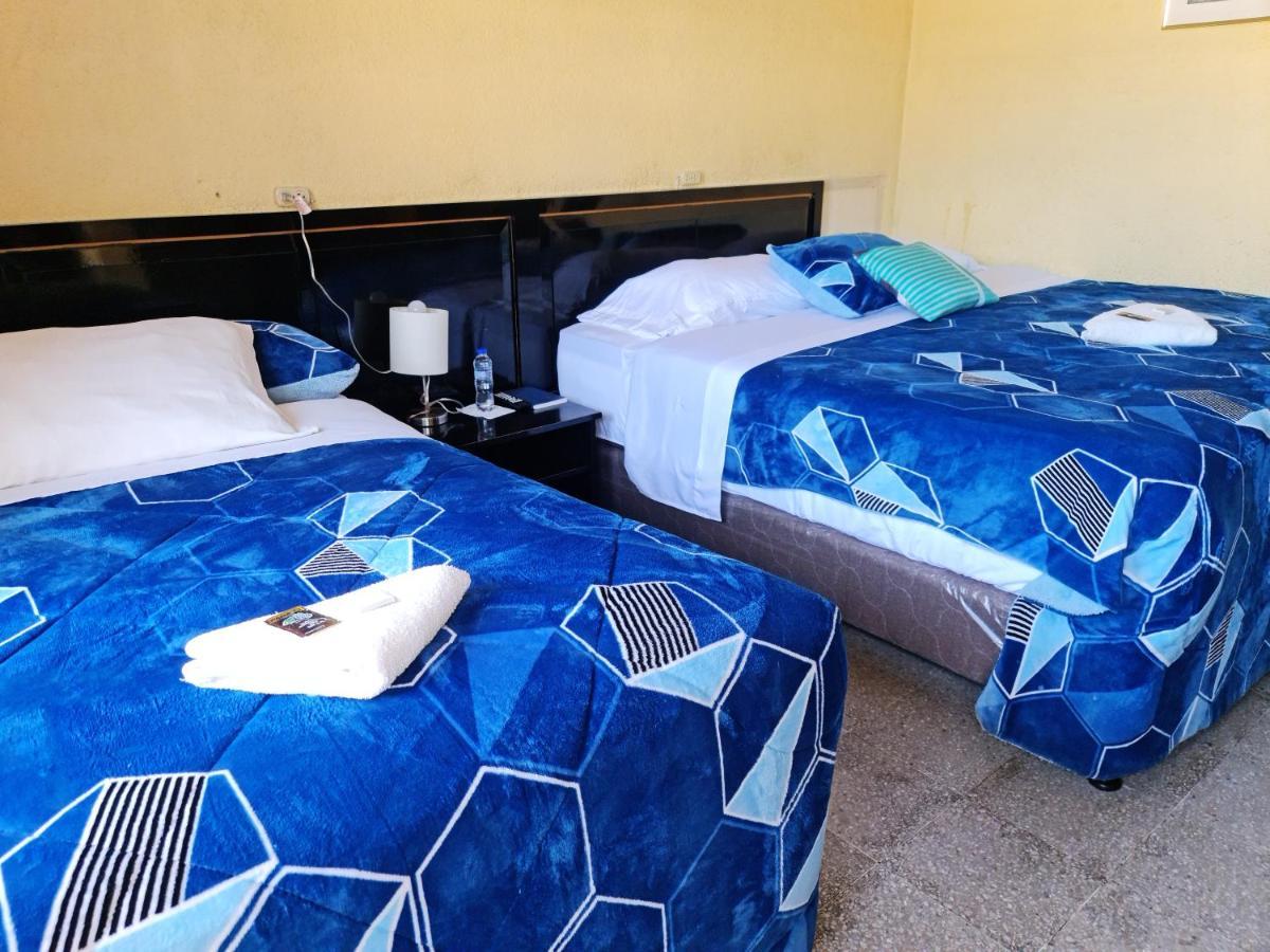 Hotel Kasa Kamelot Las Rosas Quetzaltenango Exterior foto
